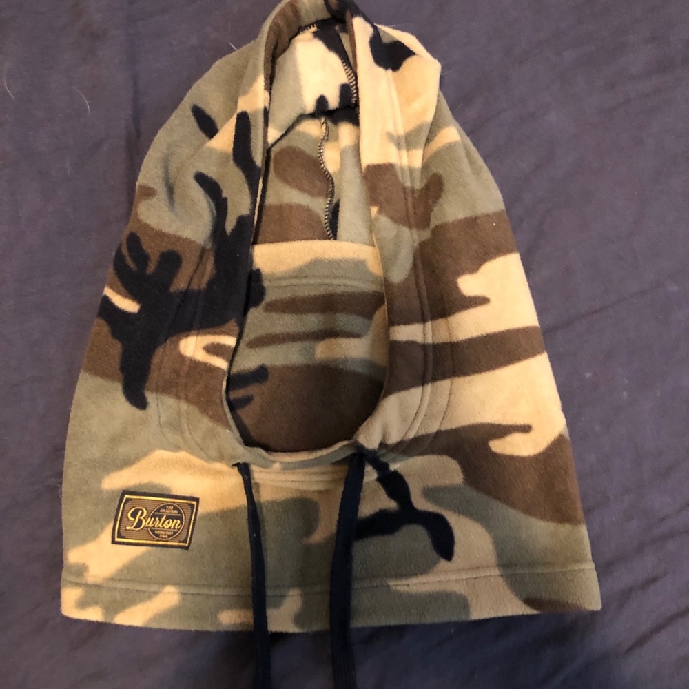 Burton Camouflage Fleece Balaclava Hat in Green, Brown, Black